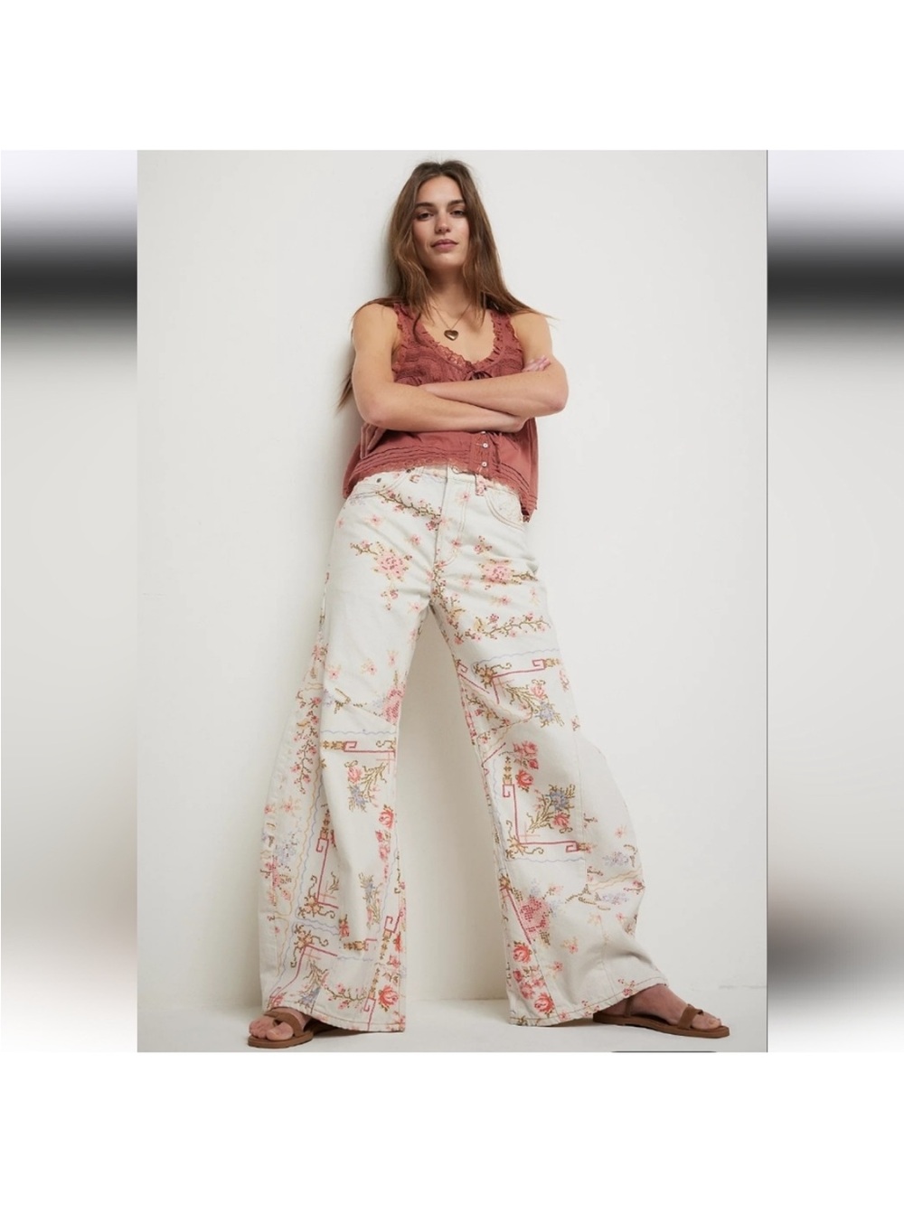 We The Free Eden High Slouchy Flare - Picture 4 of 5